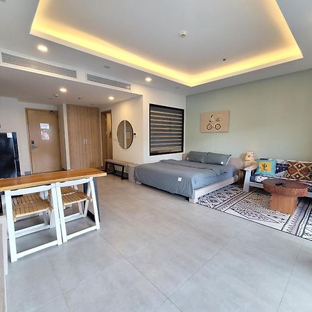 Апартаменты The Sun Beach - Flc Sea Tower Куинён Экстерьер фото